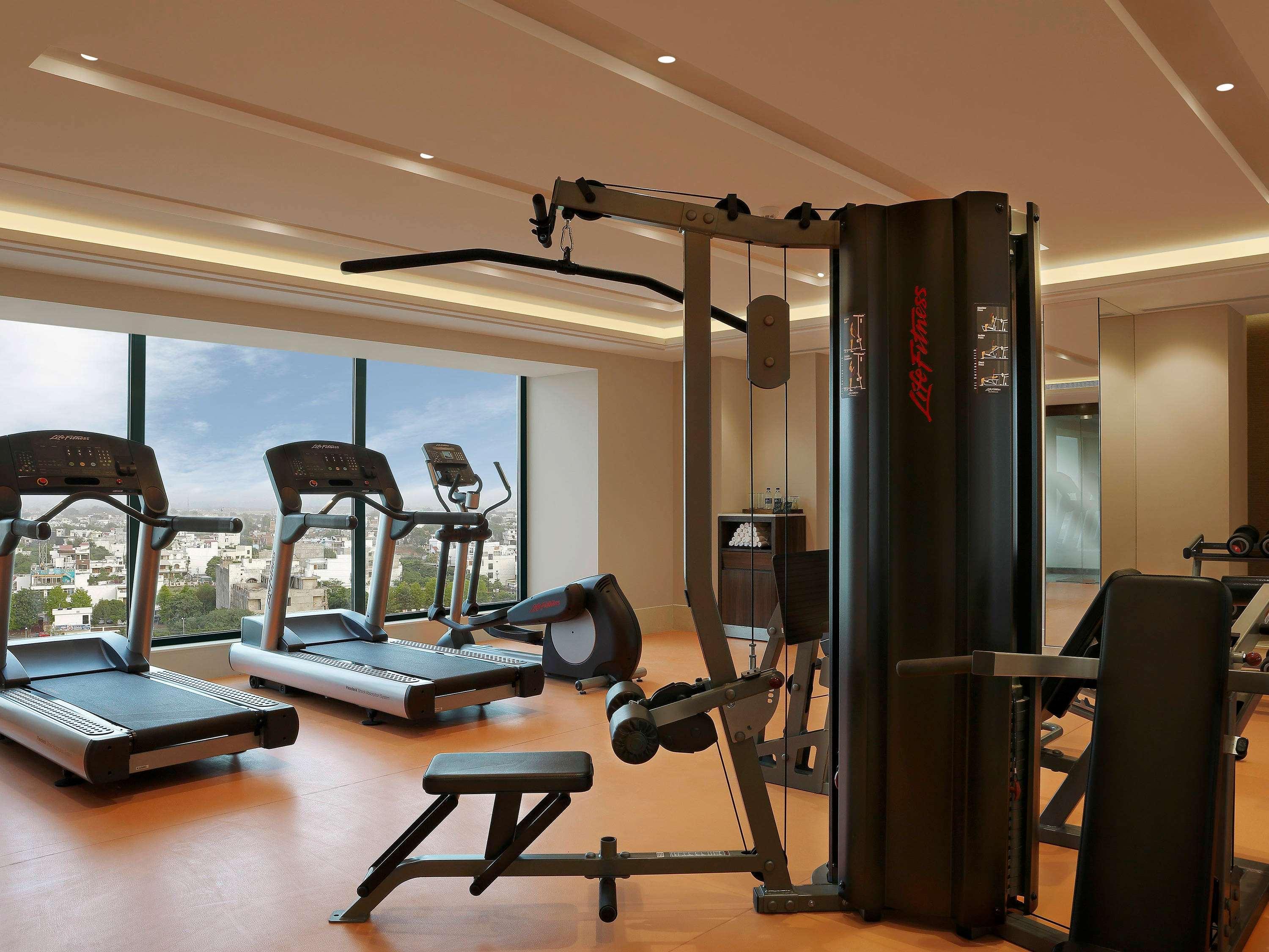Novotel Lucknow Gomti Nagar Zewnętrze zdjęcie