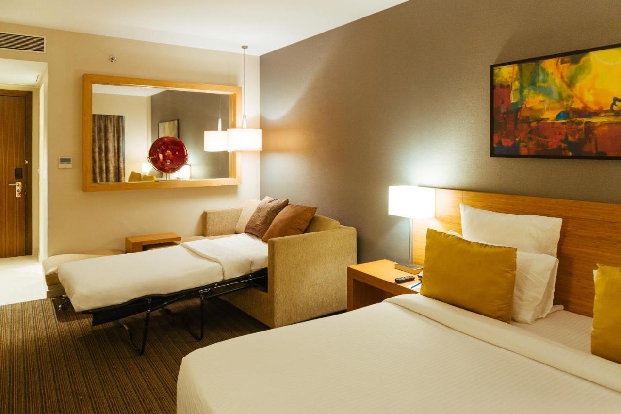 Novotel Lucknow Gomti Nagar Zewnętrze zdjęcie